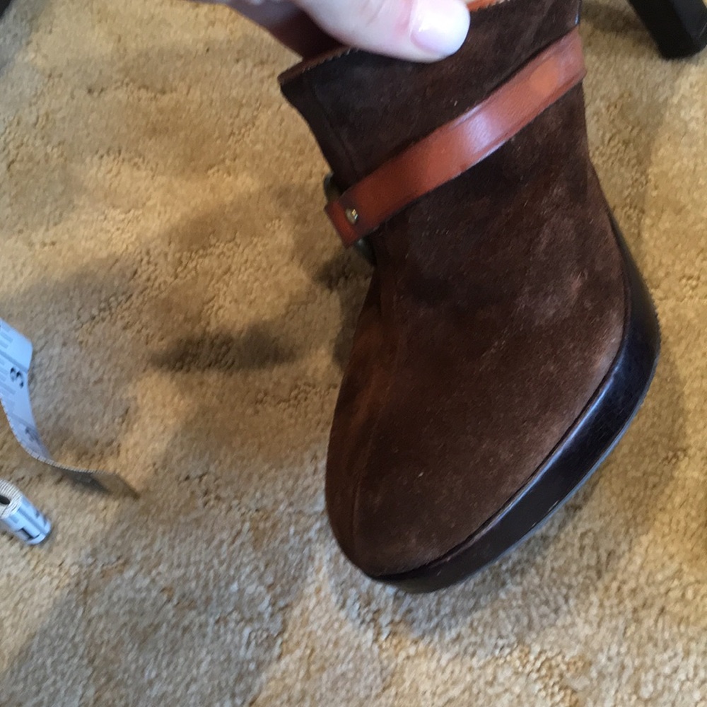 Coach Clogs - image 4